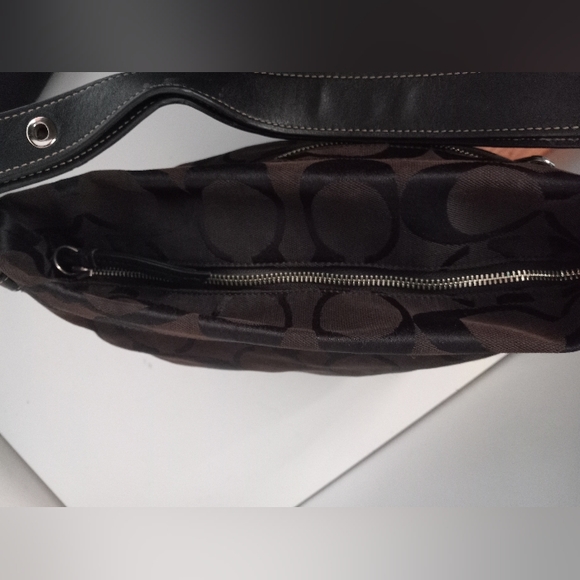 24CM SIGNATURE DUFFLE (COACH F15067) - Picture 6 of 12